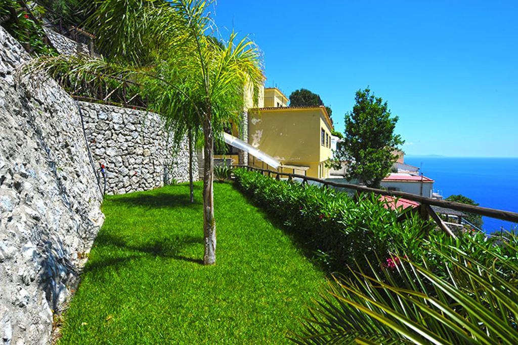 Villa Knight Amalfi Bagian luar foto