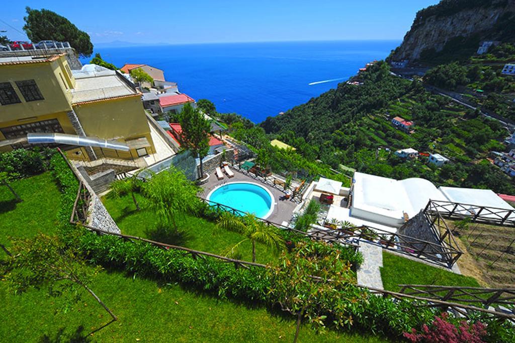 Villa Knight Amalfi Bagian luar foto
